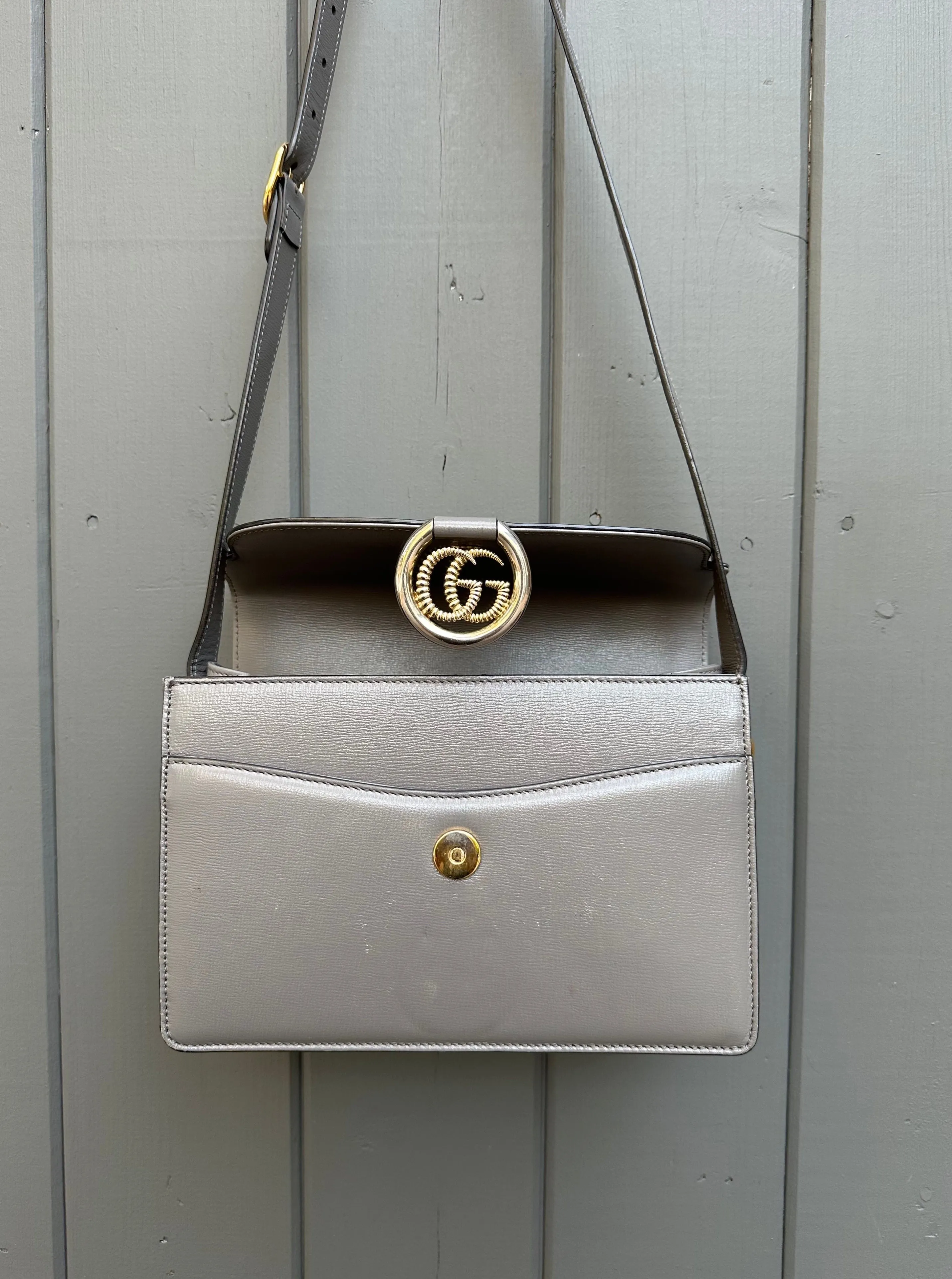 GUCCI Small GG Ring Leather Shoulder Bag