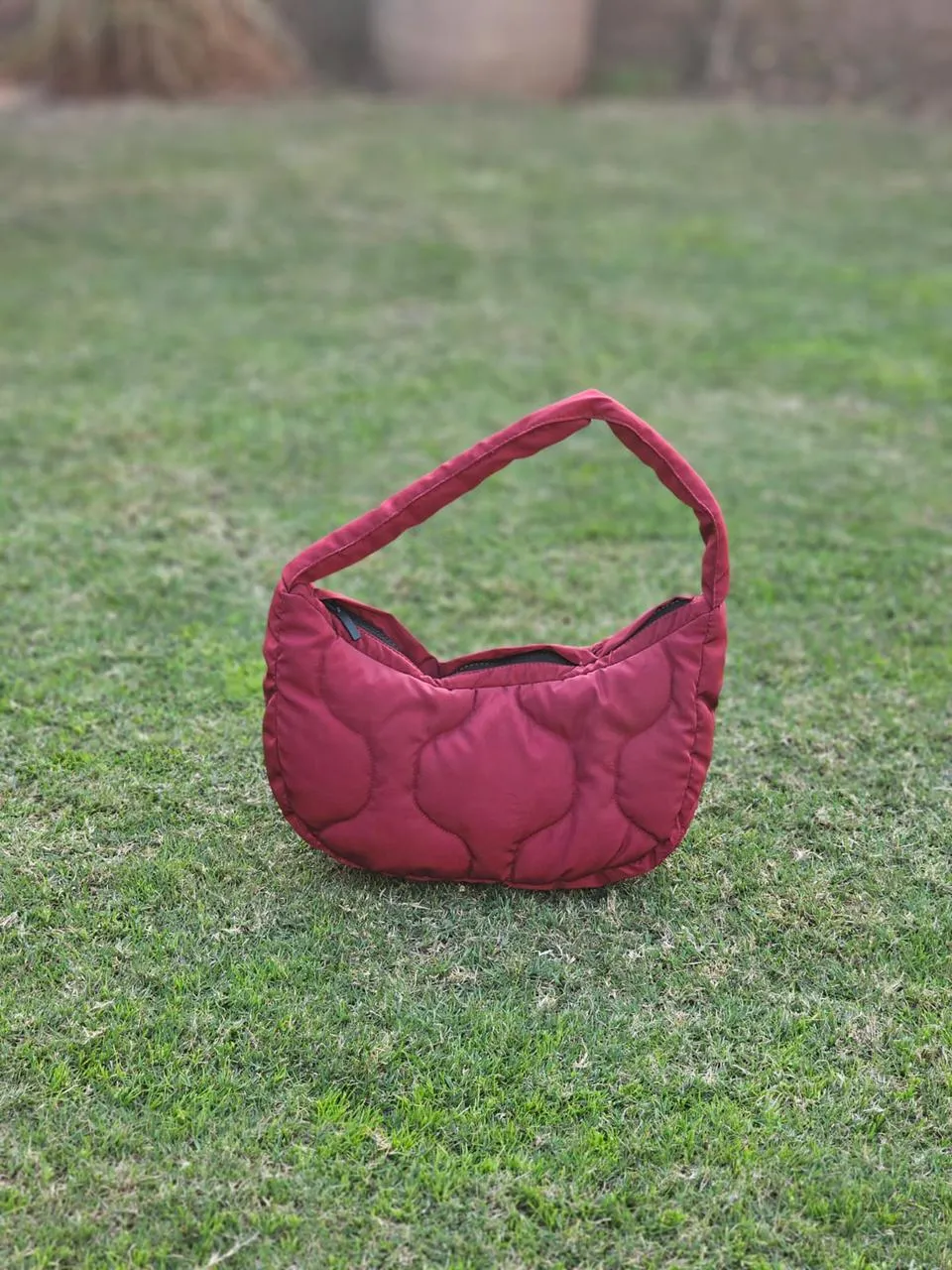 Quilted Puffer Hobo Bag Handbag for Outdoor Travel - Wine