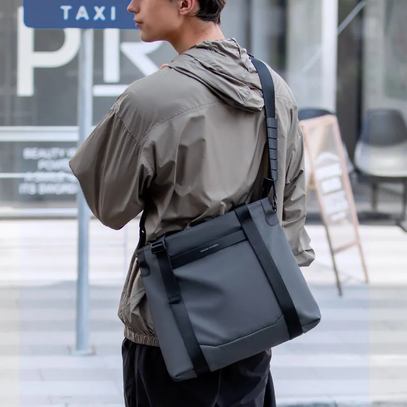 TechSafe: The multifunctional Messenger Bag with Simple Design