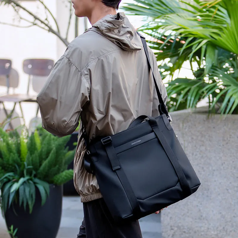 TechSafe: The multifunctional Messenger Bag with Simple Design